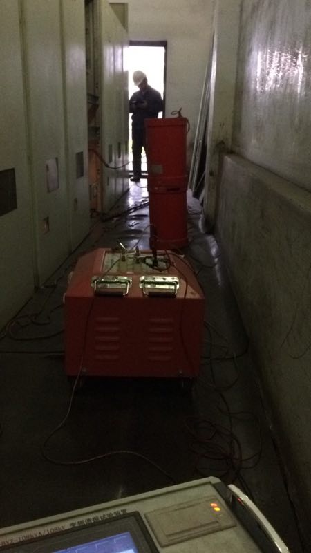 发电机PT柜耐压试验